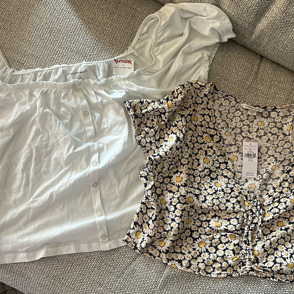 BUNDLE NWT 2 American Eagle Short Sleeve Tops Women’s XL